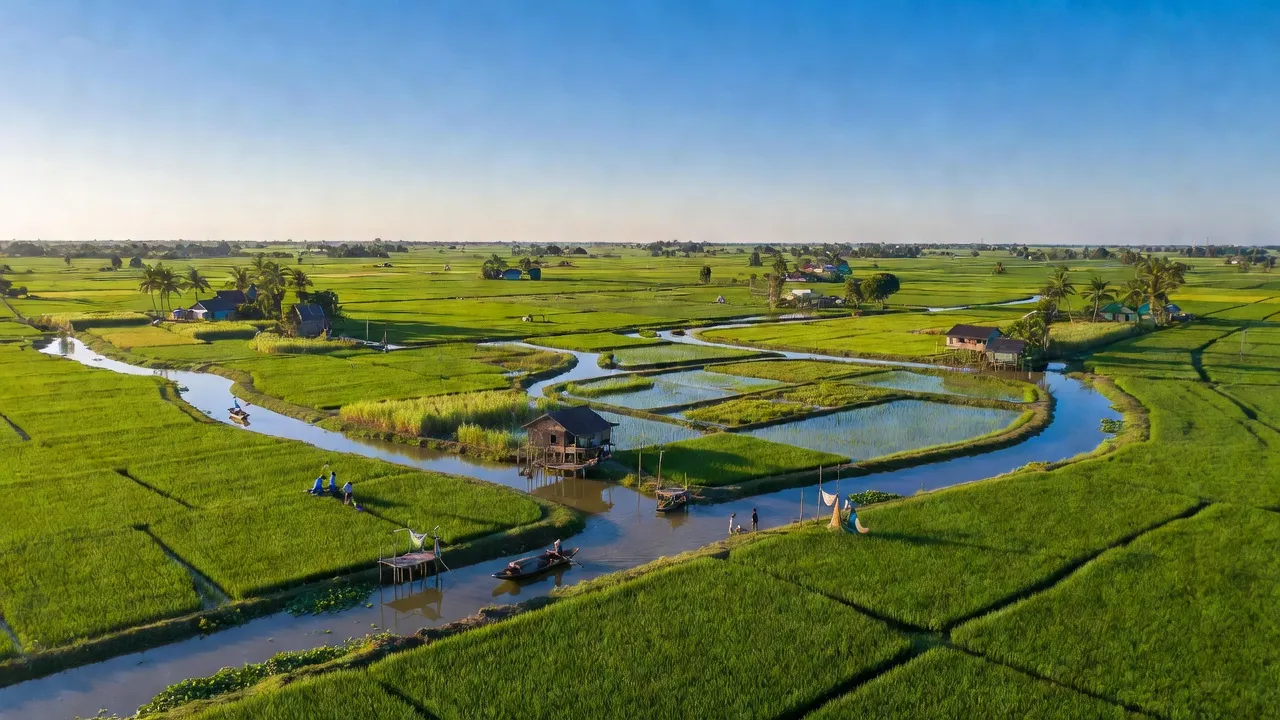 Xã Phú Hưng, Huyện Phú Tân, Tỉnh An Giang
