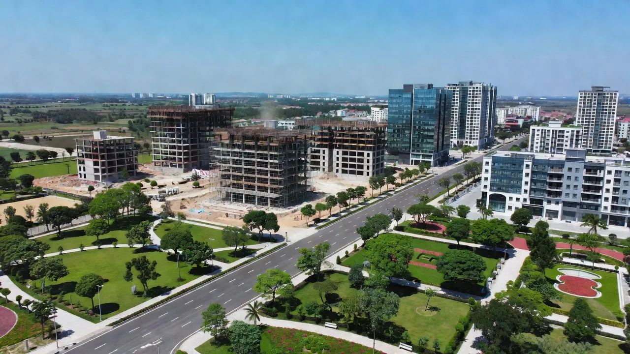 Cảnh quan đô thị hóa Phường Hương Mạc, Từ Sơn, Bắc Ninh với công trình hiện đại và không gian xanh.