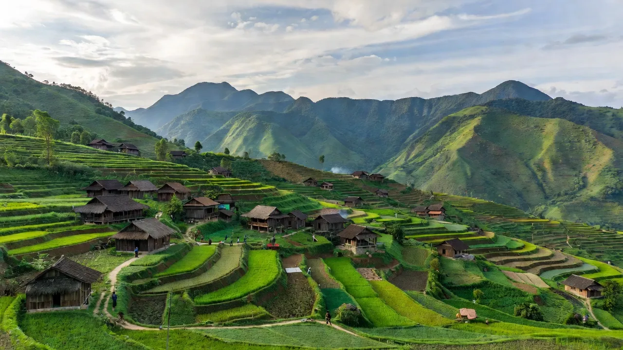 Xã Đình Phùng, Huyện Bảo Lạc, Tỉnh Cao Bằng