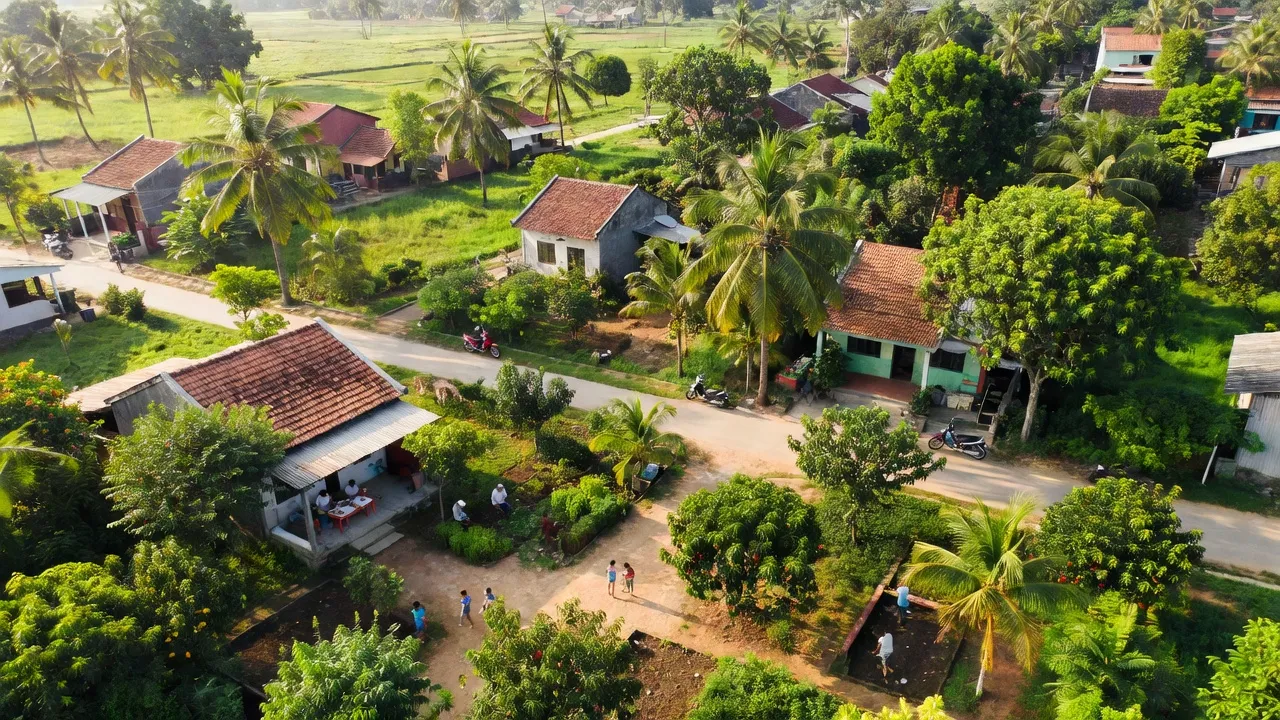 Phong cảnh Phường Bàu Sen, Long Khánh, Đồng Nai với cộng đồng dân cư đặc sắc và cây xanh.