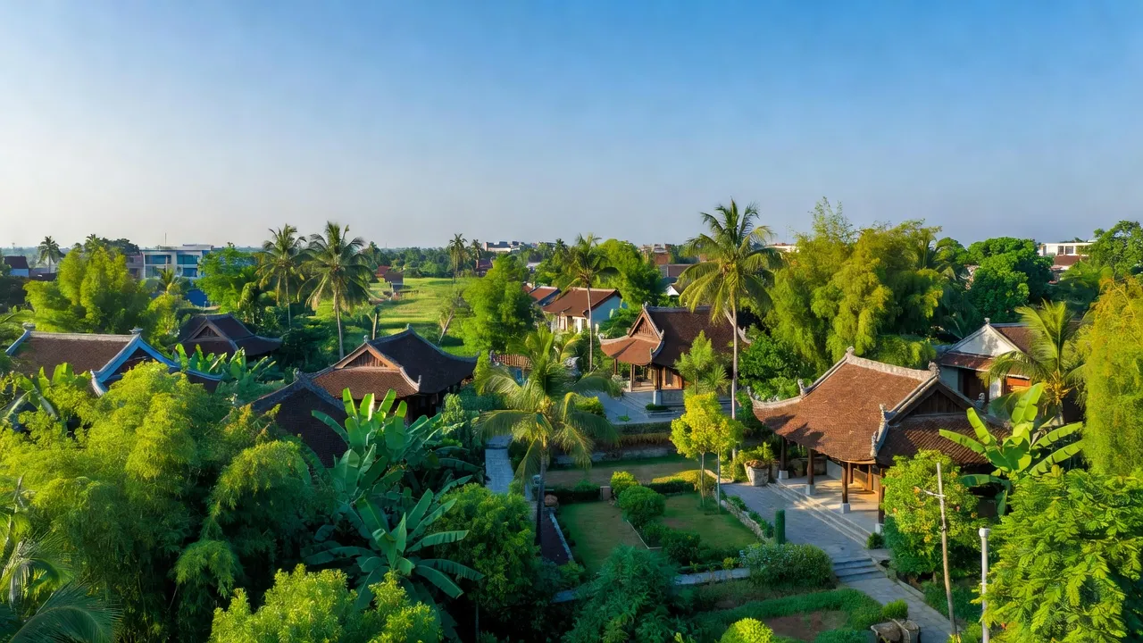 Phường Hiệp Sơn, Kinh Môn, Hải Dương, with lush greenery and traditional Vietnamese architecture.
