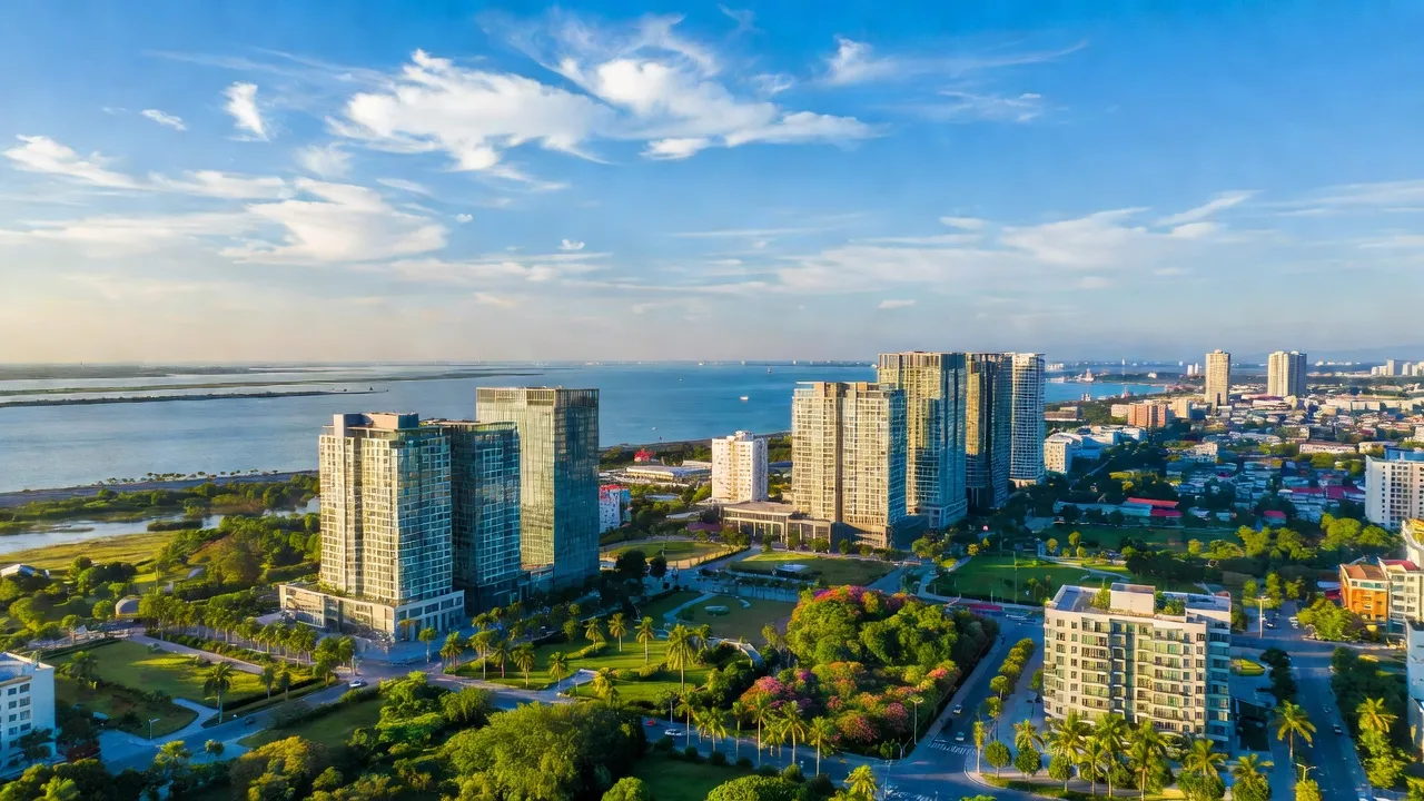 Quận Dương Kinh, Hải Phòng với đô thị hiện đại và không gian ven biển xanh tươi.