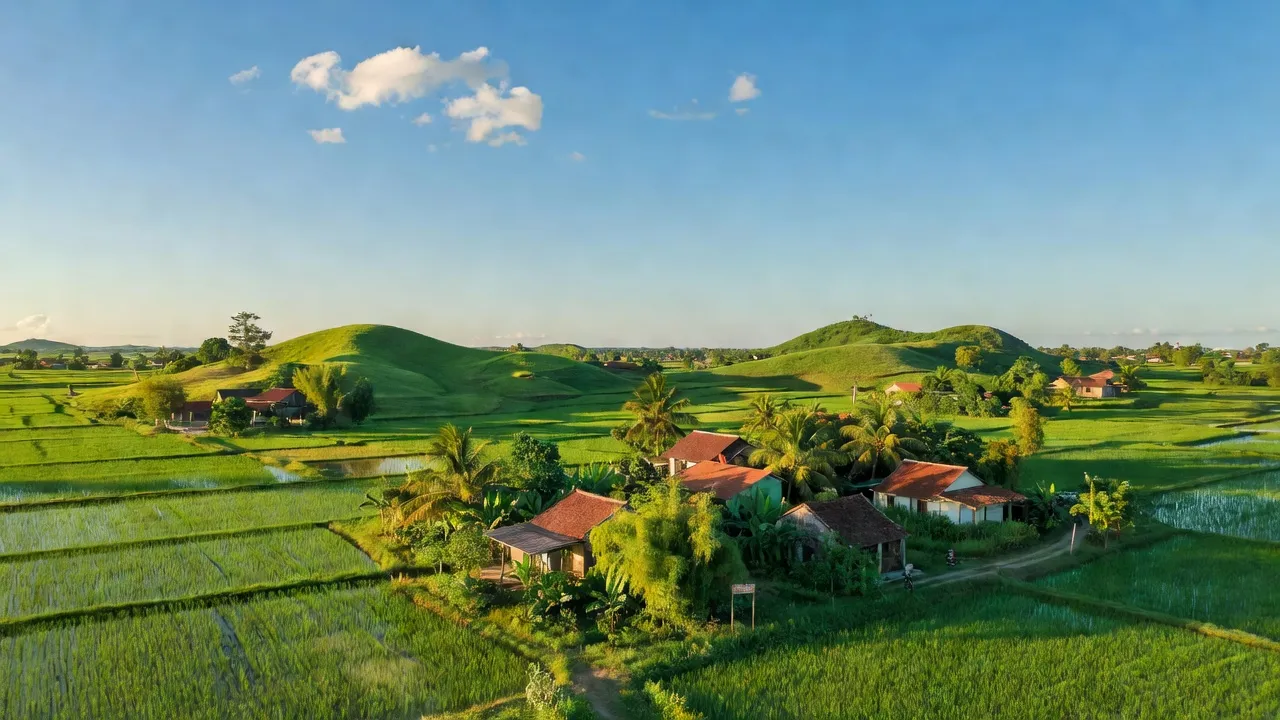 Khung cảnh bình dị tại xã Phước Hiệp, huyện Củ Chi, gần thành phố Hồ Chí Minh, với đồng quê và nhà cửa.