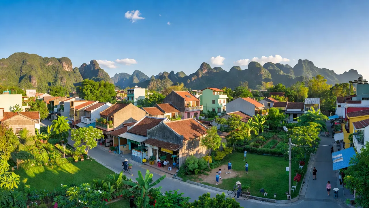 Khung cảnh yên bình tại phường Nam Thành, thành phố Hoa Lư, tỉnh Ninh Bình, Việt Nam.